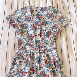 {Vintage} floral romper